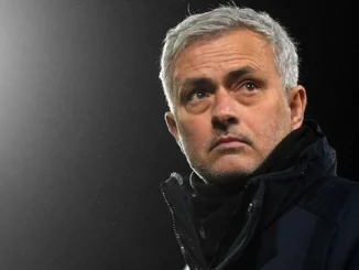 Huấn luyện viên Jose Mourinho